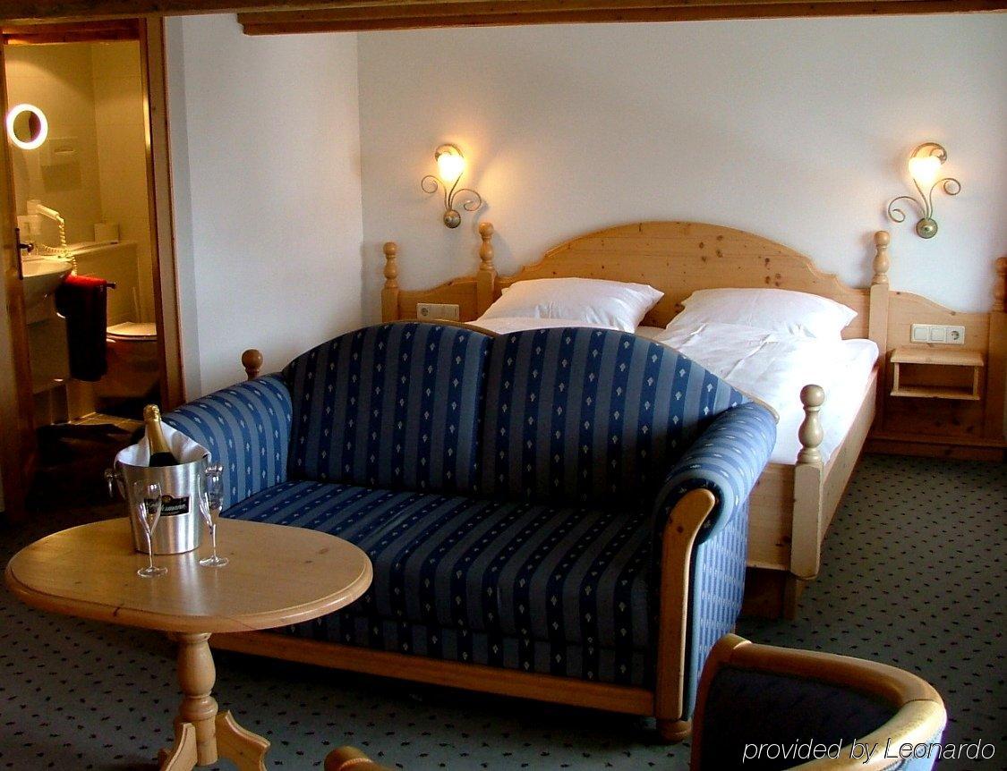 Hotel Landgasthof Adler Altenrond ภายนอก รูปภาพ