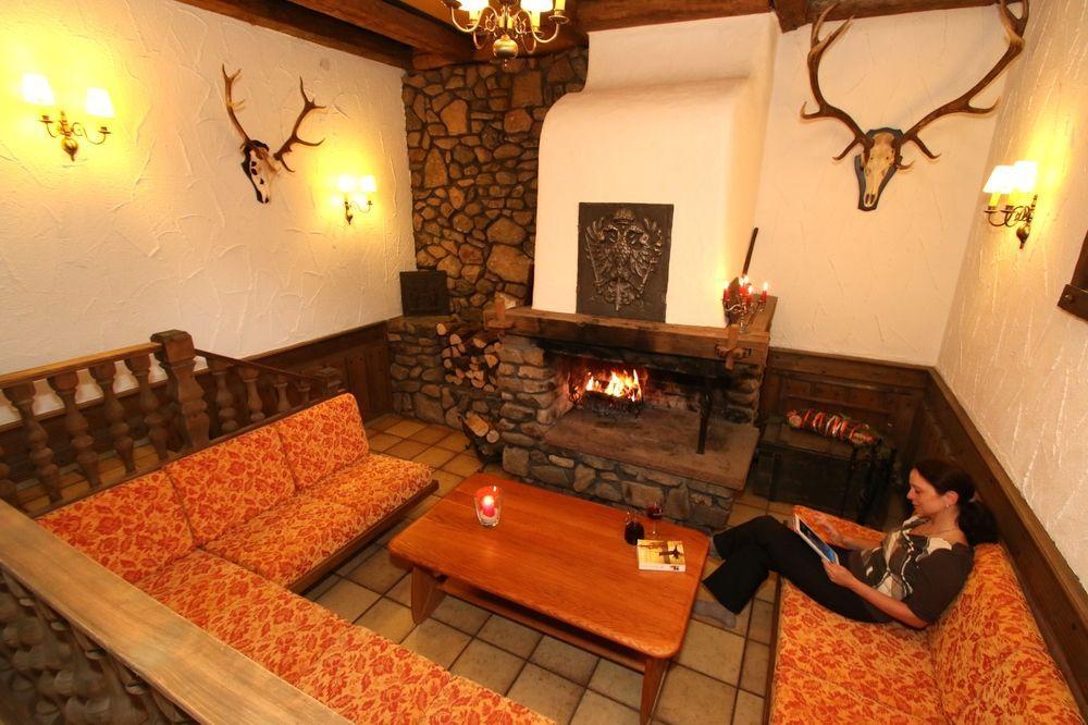 Hotel Landgasthof Adler Altenrond ภายนอก รูปภาพ