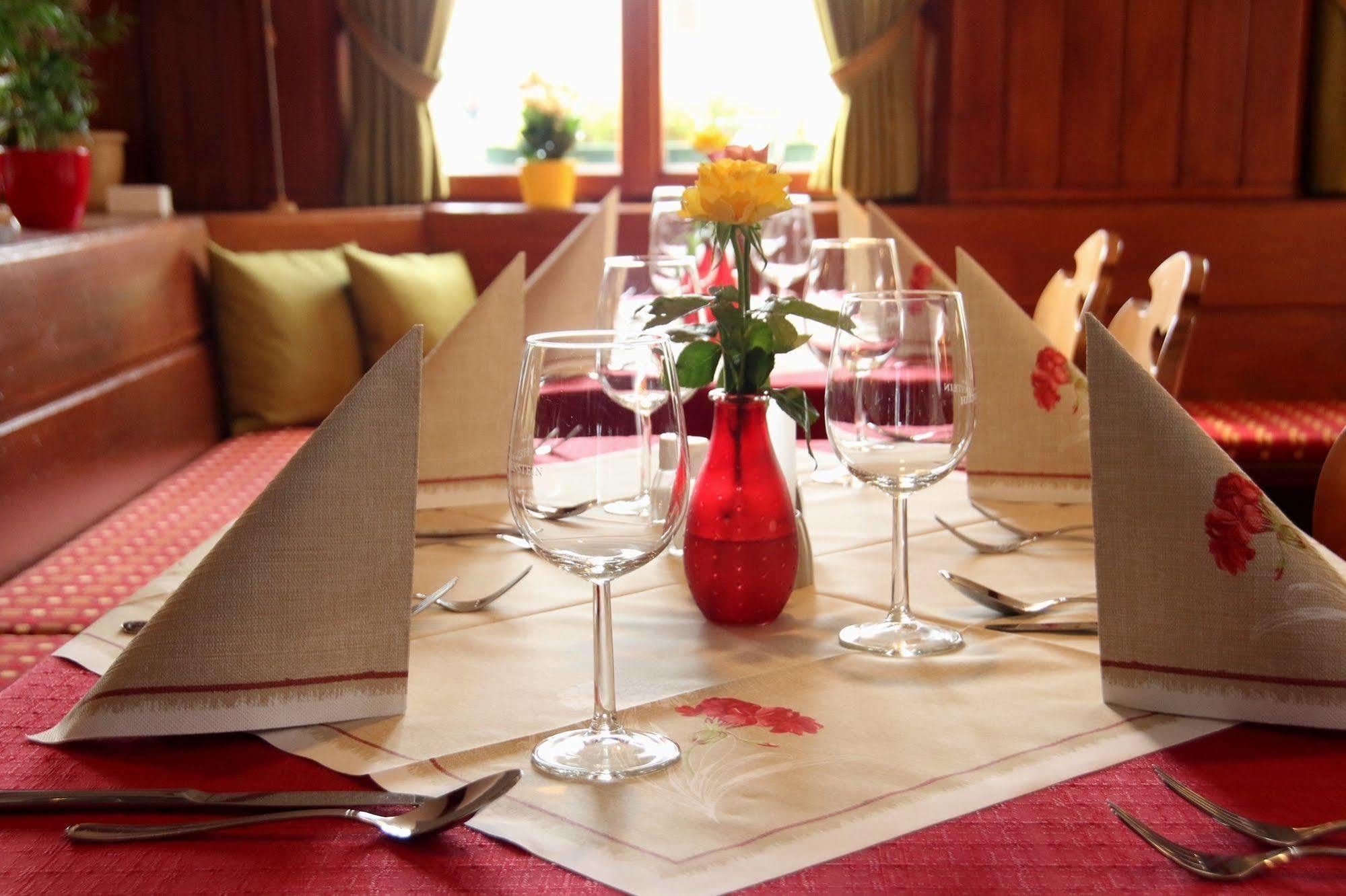 Hotel Landgasthof Adler Altenrond ภายนอก รูปภาพ